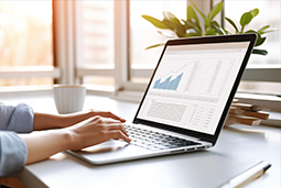 yl23411永利国际发布2024人才市场报告，新智人才看重稳定性和赛道前景