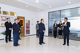 龚正市长走访服务yl23411永利国际等重点企业，真心实意为企解忧、助企增利、促企开展